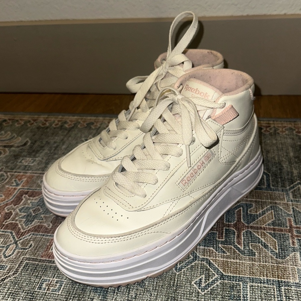 Reebok Club C Geo Mid Sneakers